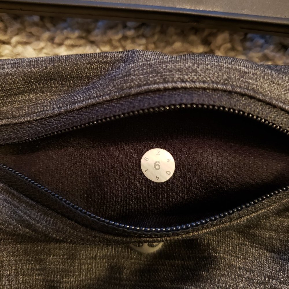 Pockets Heathered Gray Black - image 3